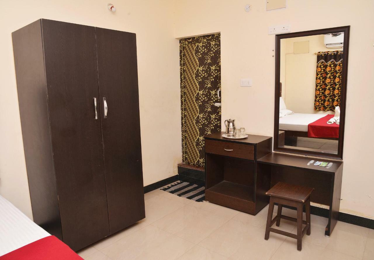 Krish Residency Hotel Madurai Esterno foto