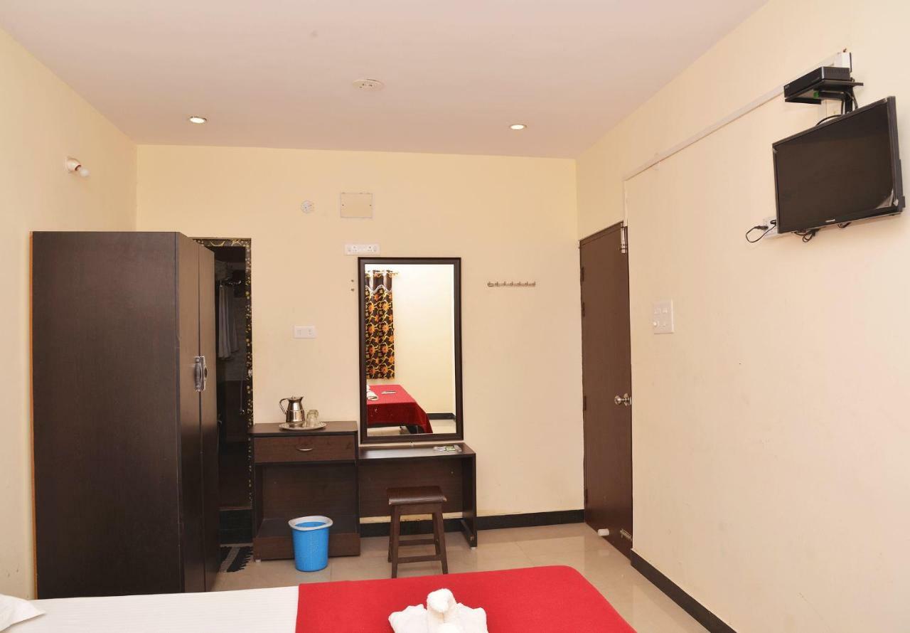 Krish Residency Hotel Madurai Esterno foto