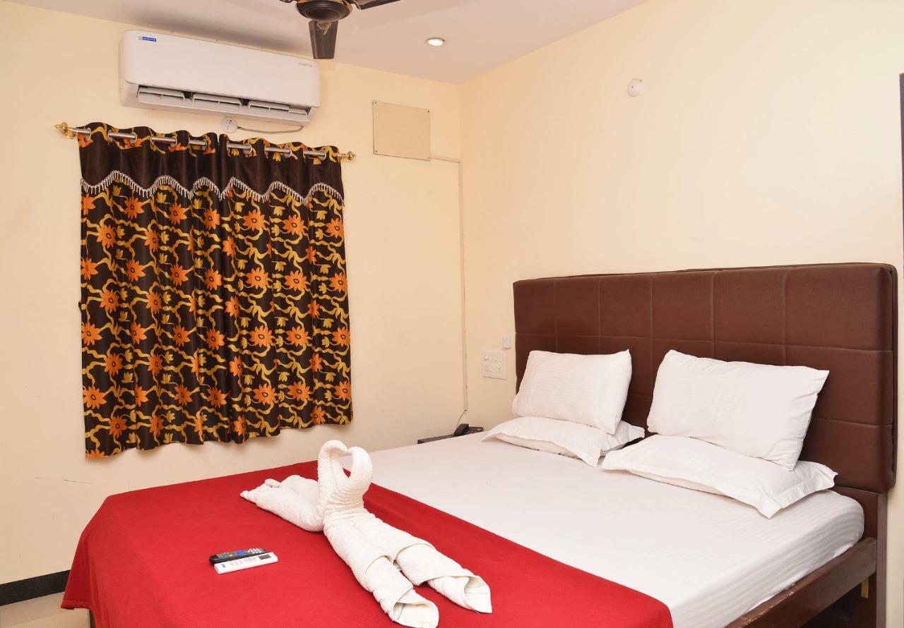 Krish Residency Hotel Madurai Esterno foto